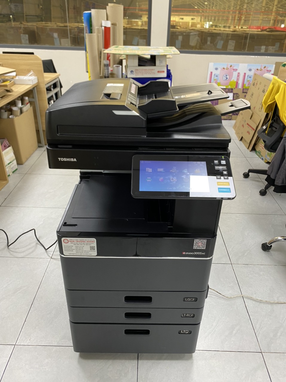 Giao may photocopy Toshiba 3005AC cho cong ty in Long An